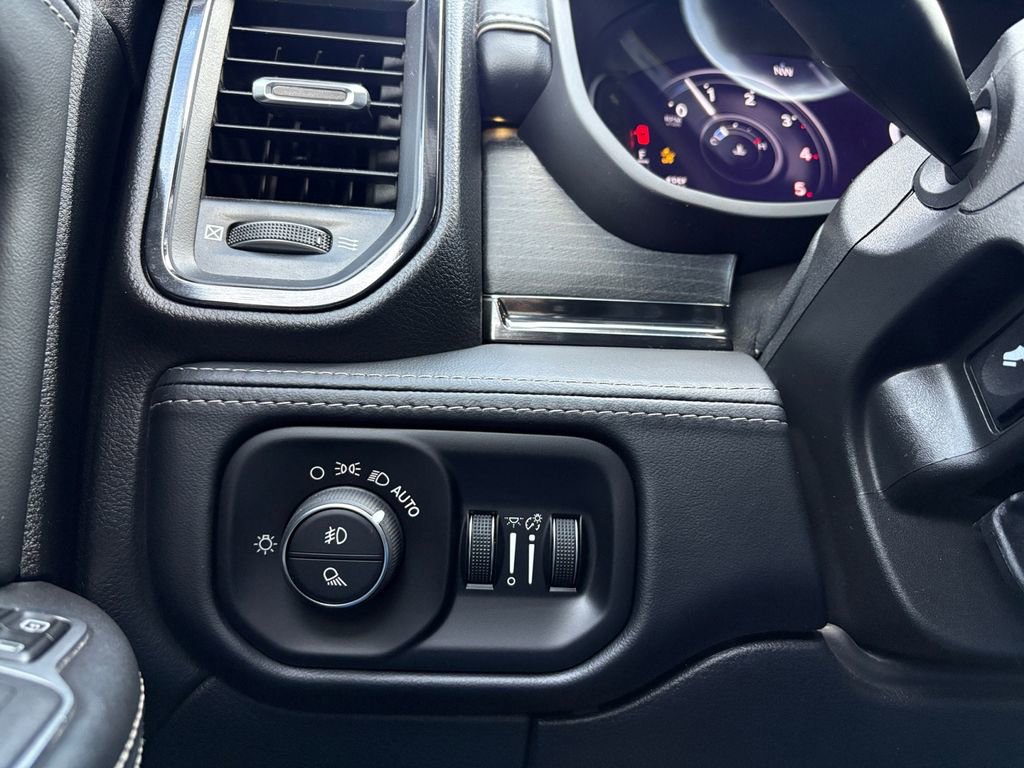 Used 2023 RAM 2500 Limited image 4