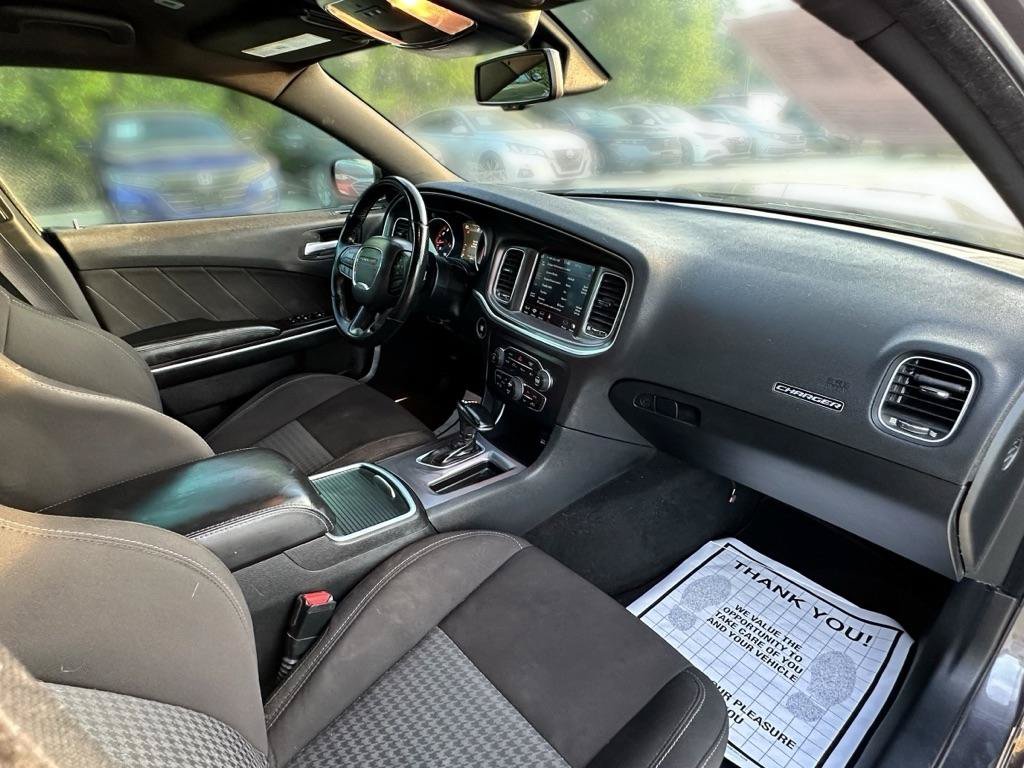 Used 2020 Dodge Charger R/T RWD image 27