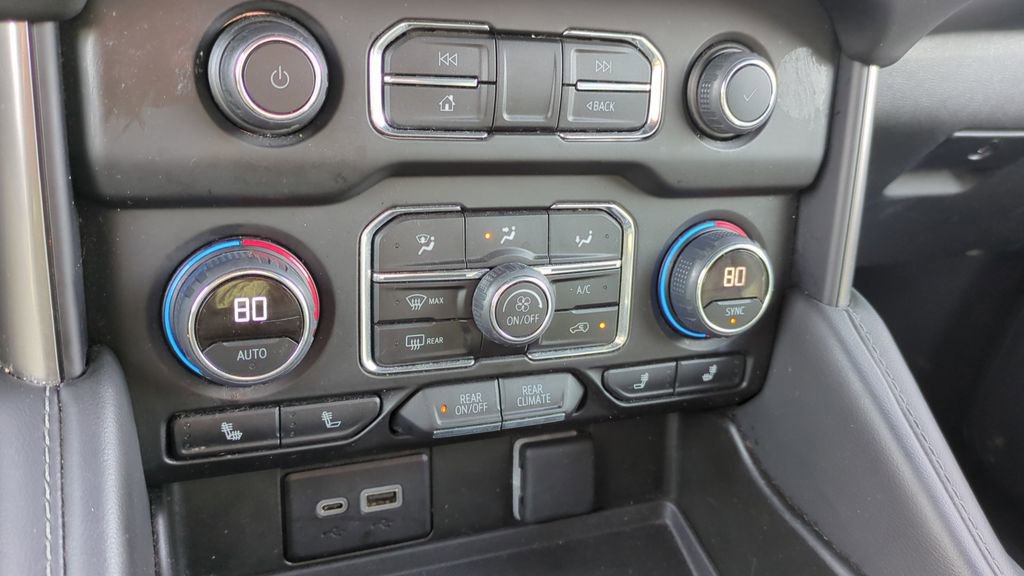 Used 2023 Chevrolet Tahoe LT image 19