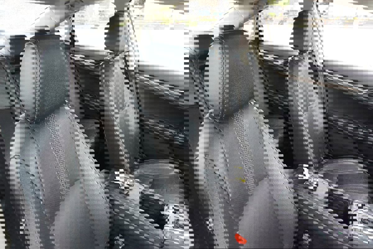 Used 2019 Honda Civic EX-L image 14