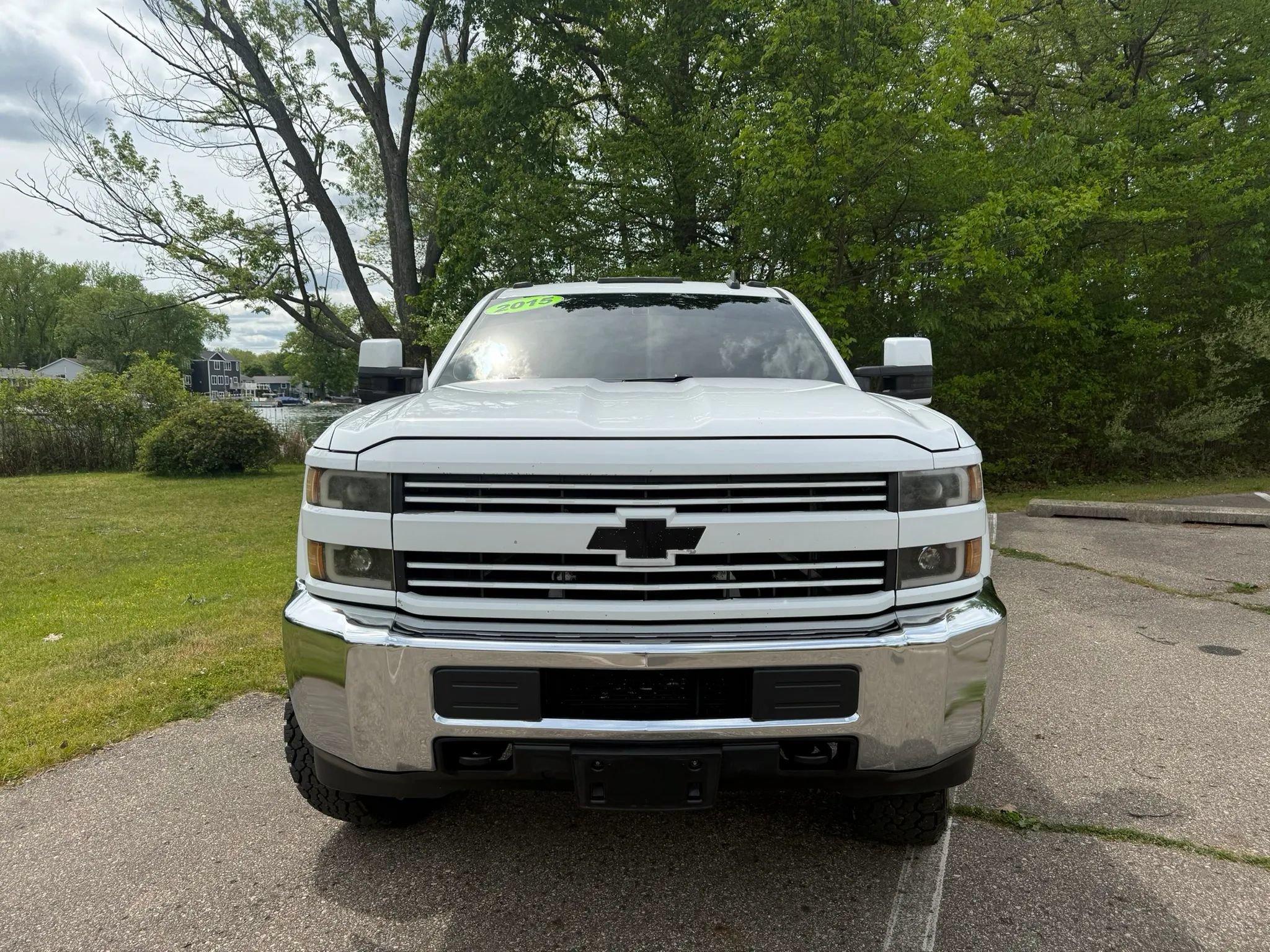 Used 2015 Chevrolet Silverado 2500 LT AWD/4WD image 2