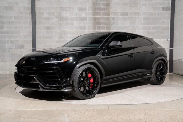 Used 2023 Lamborghini Urus Performante image 7
