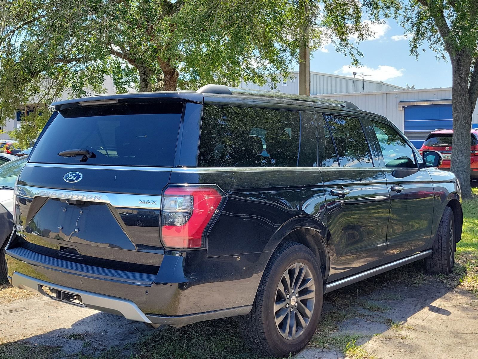 Used 2021 Ford Expedition Max Limited AWD/4WD image 8