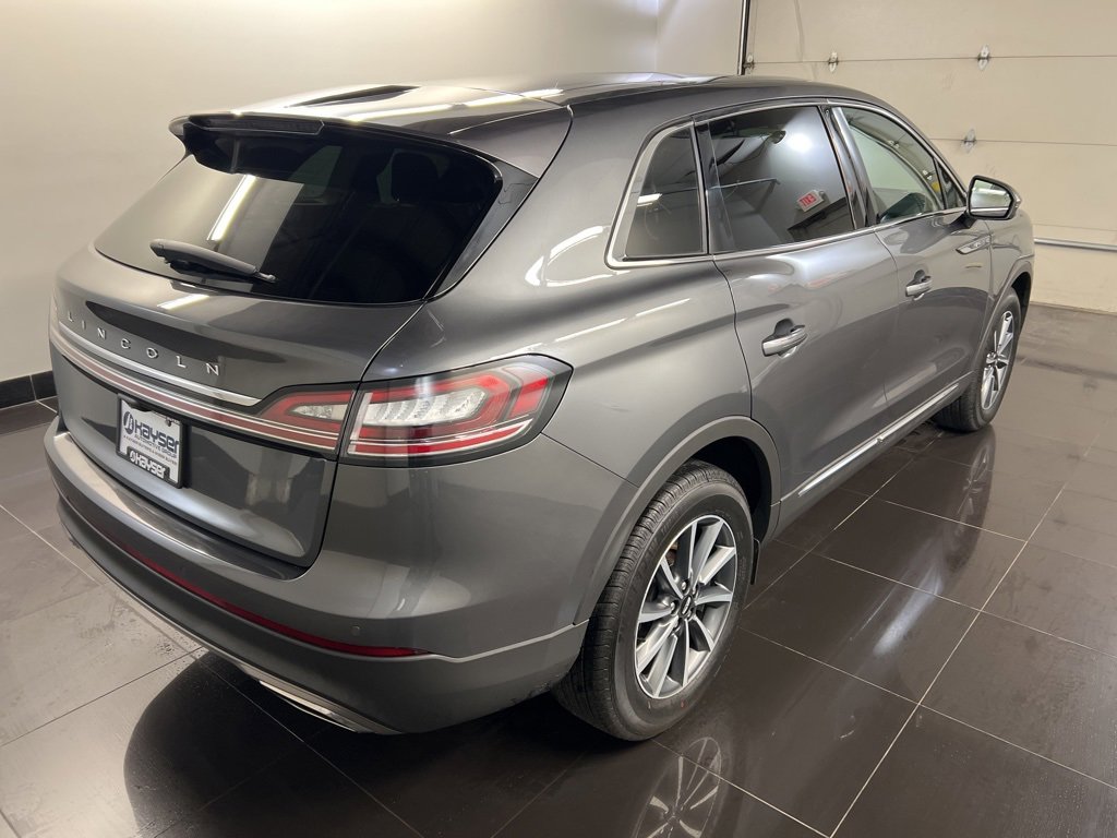 Certified 2022 Lincoln Nautilus AWD image 6