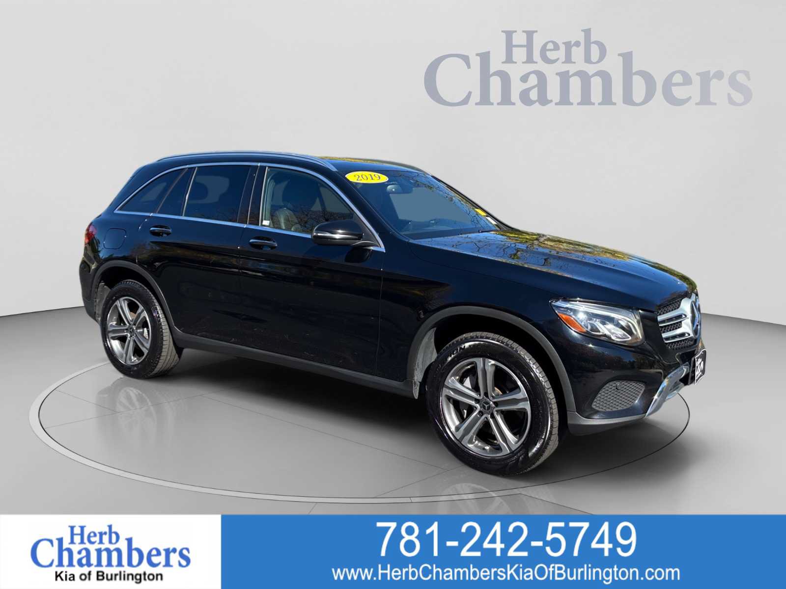 Used 2019 Mercedes-Benz GLC 300 4MATIC image 1