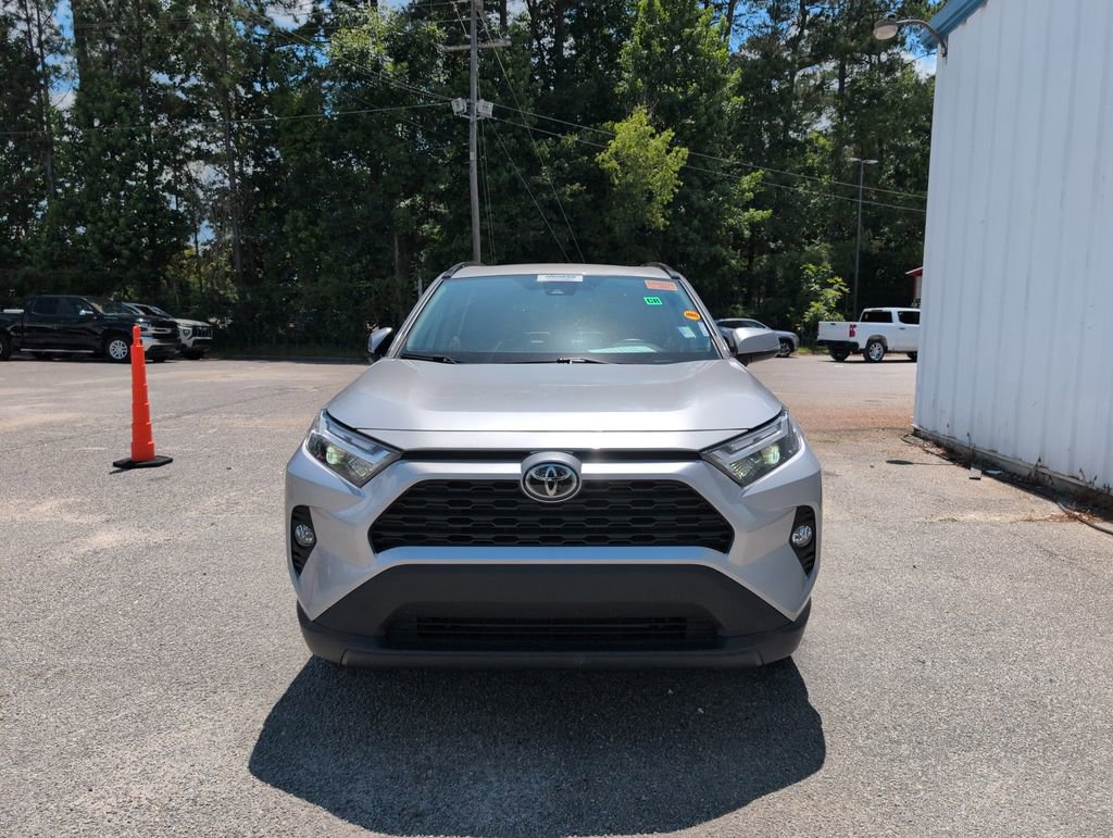 Used 2024 Toyota RAV4 XLE w/ Convenience Package FWD image 3