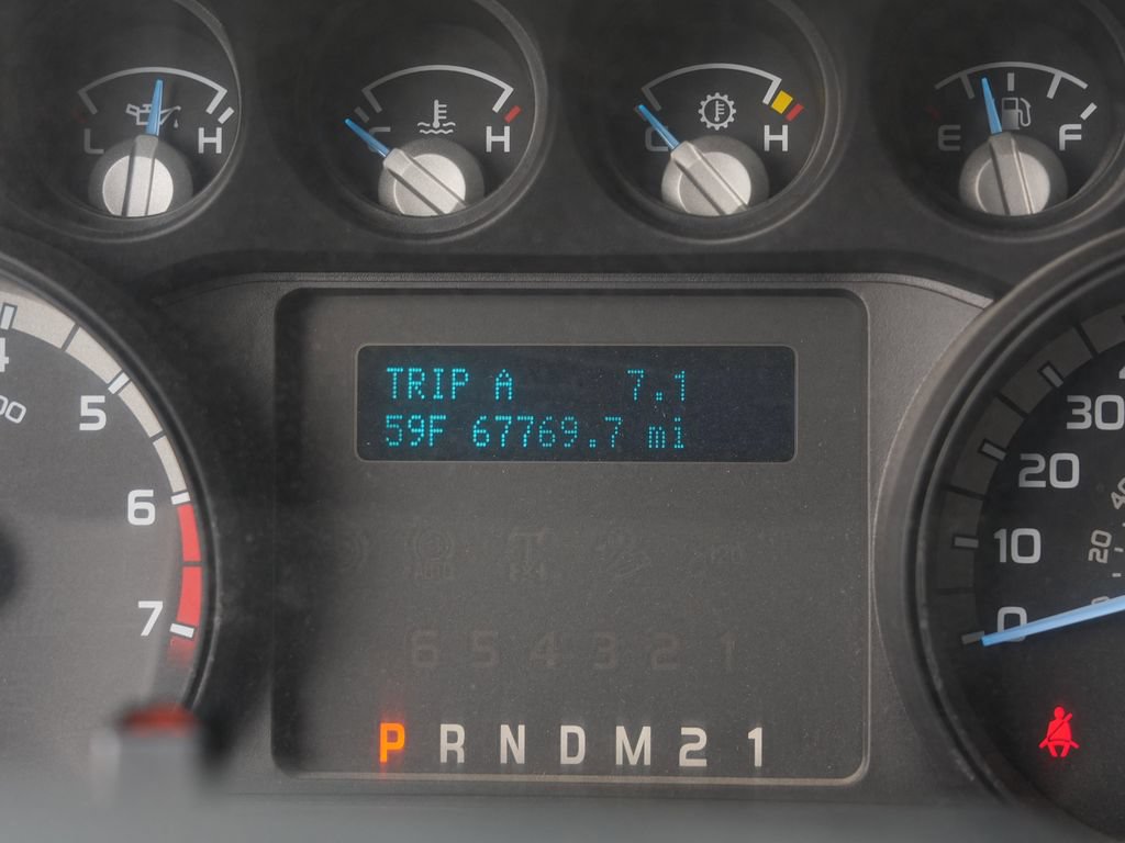 Used 2015 Ford F250 XL w/ Power Equipment Group AWD/4WD image 25