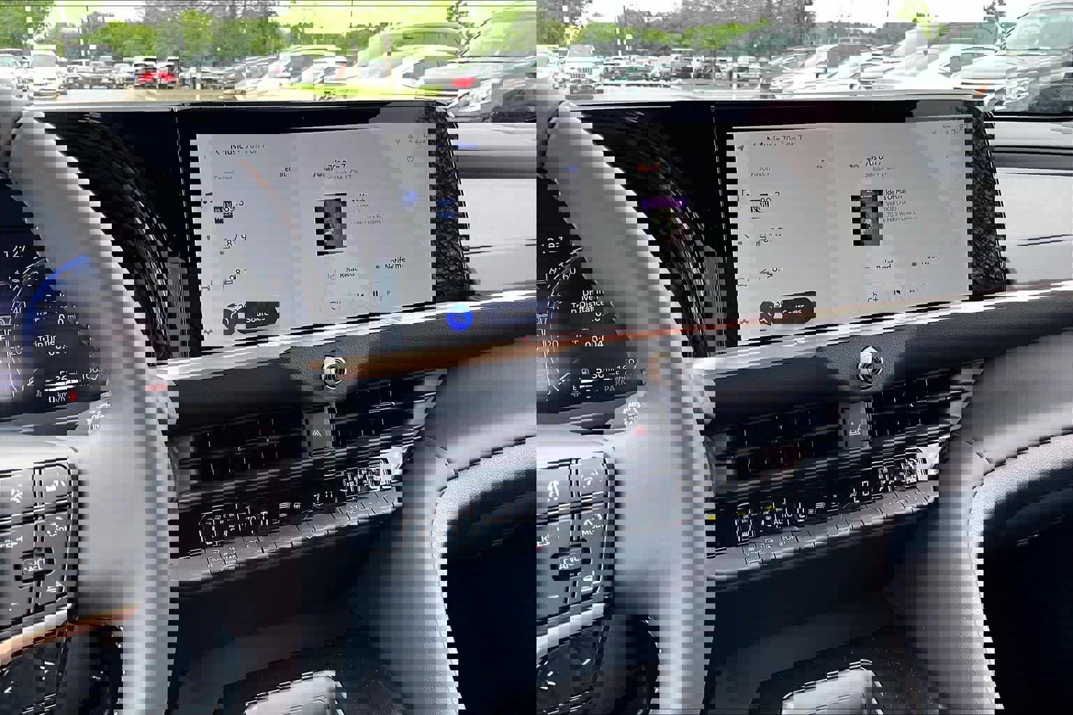 Used 2026 Toyota Crown XLE image 6