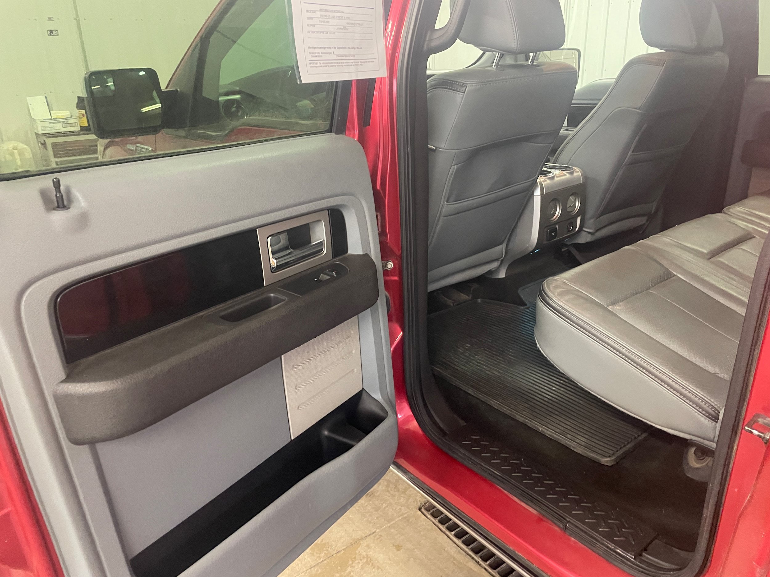 Used 2011 Ford F150 Platinum AWD/4WD image 21