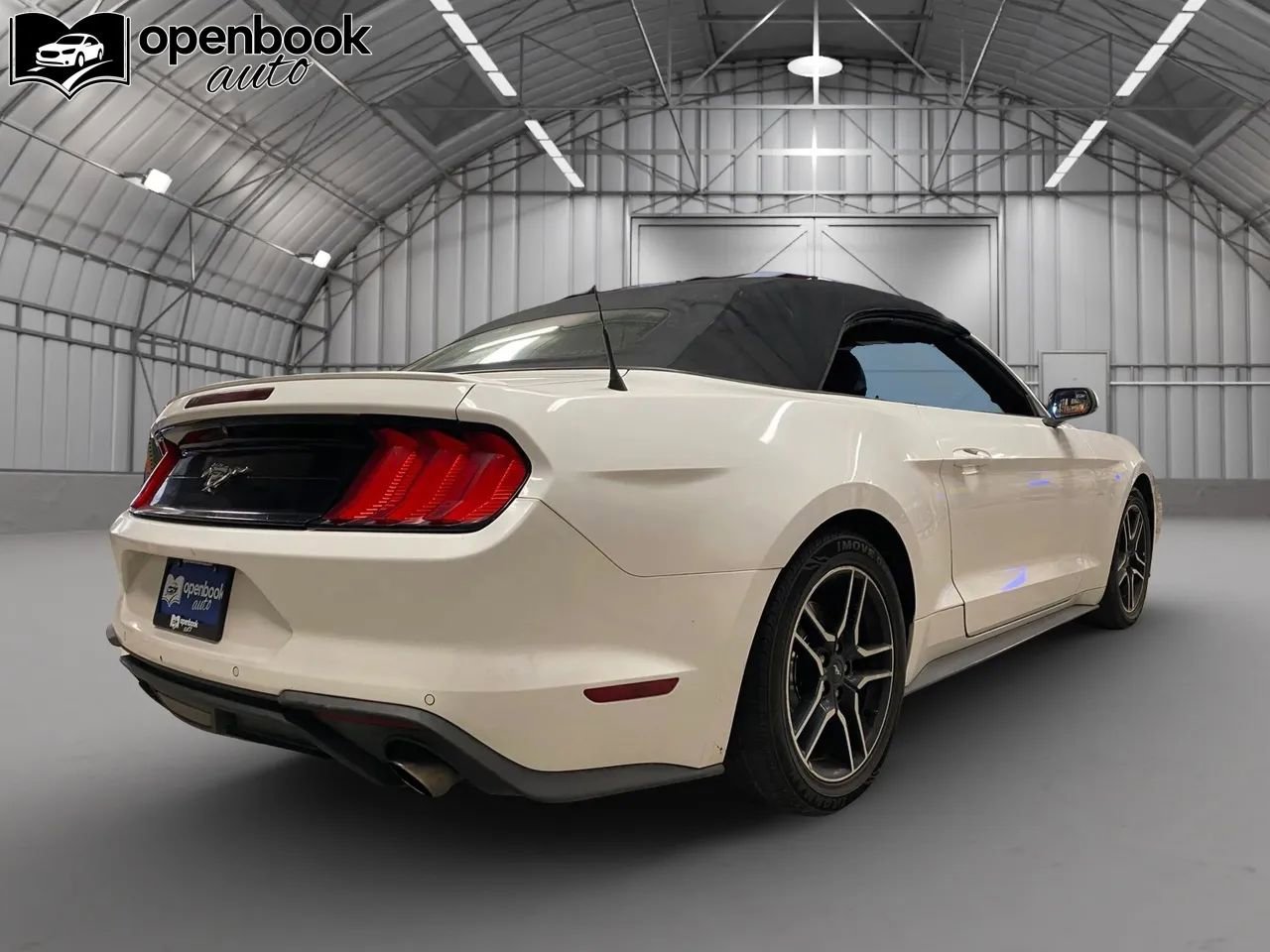 Used 2019 Ford Mustang Premium image 6