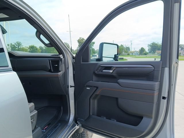 Certified 2026 GMC Sierra 3500 AT4 w/ AT4 Premium Plus Package AWD/4WD image 37