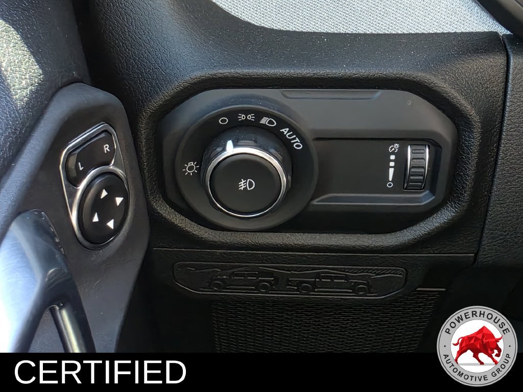 Used 2025 Jeep Wrangler Sport AWD/4WD image 25