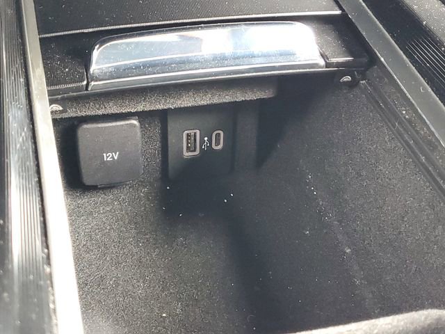 Used 2022 Lincoln Corsair Reserve w/ Equipment Group 201A AWD/4WD image 30