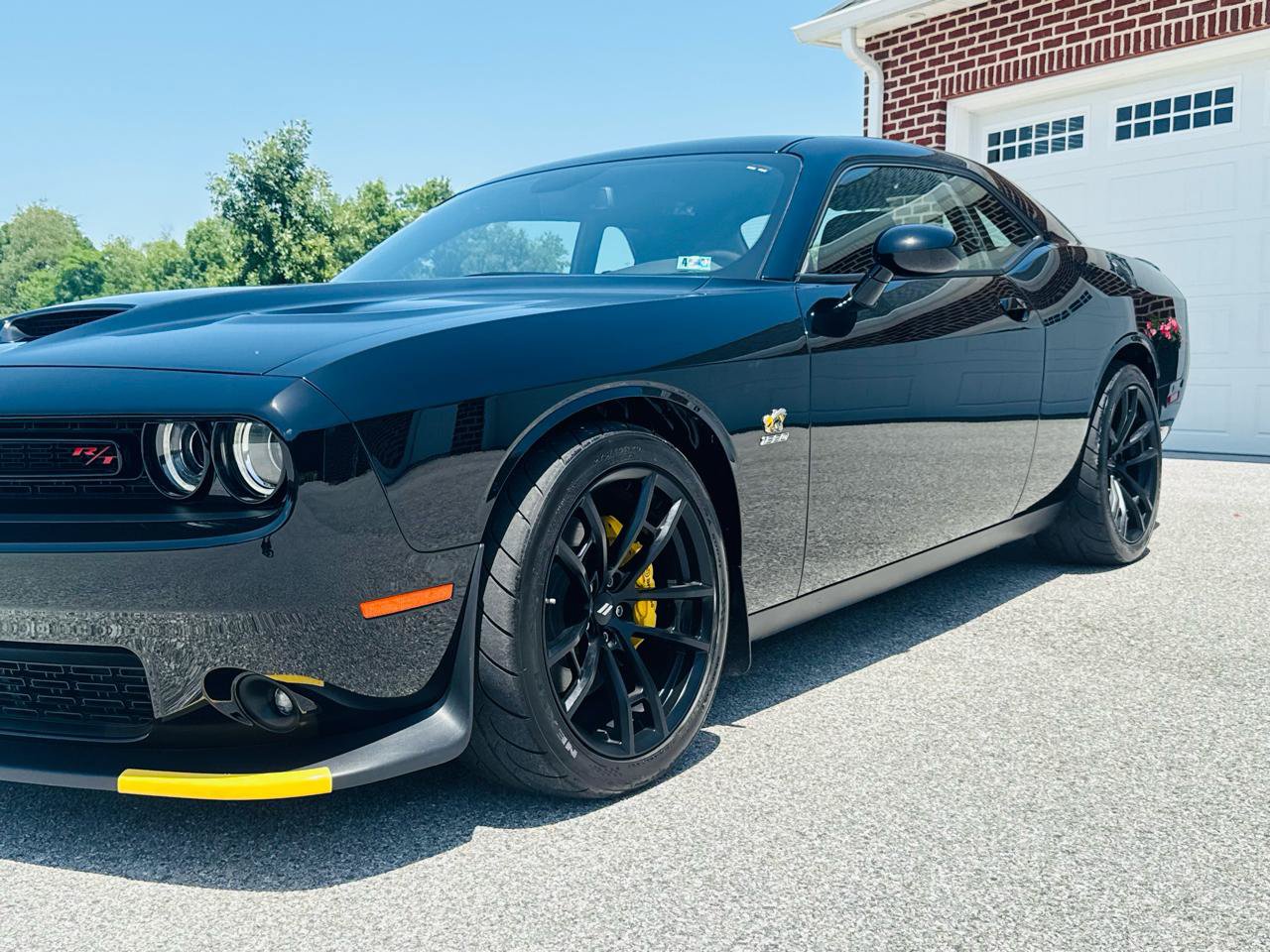 Used 2021 Dodge Challenger R/T Scat Pack RWD image 2