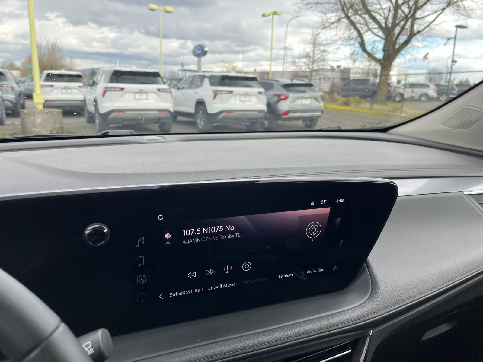 Used 2025 Buick Encore GX Preferred image 18