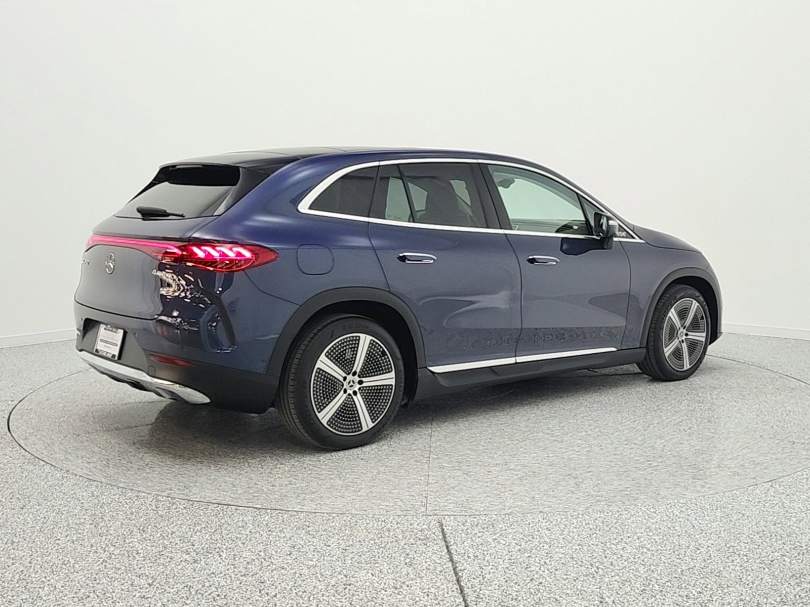 Used 2023 Mercedes-Benz EQE 350+ 4MATIC SUV image 5
