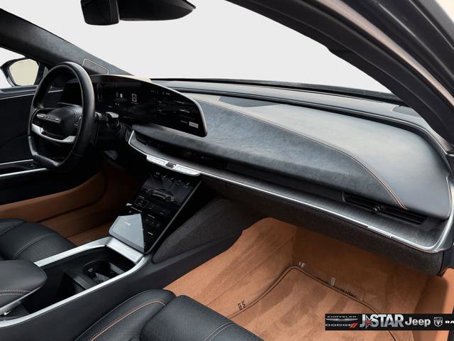 Used 2023 Lucid Air Grand Touring image 18