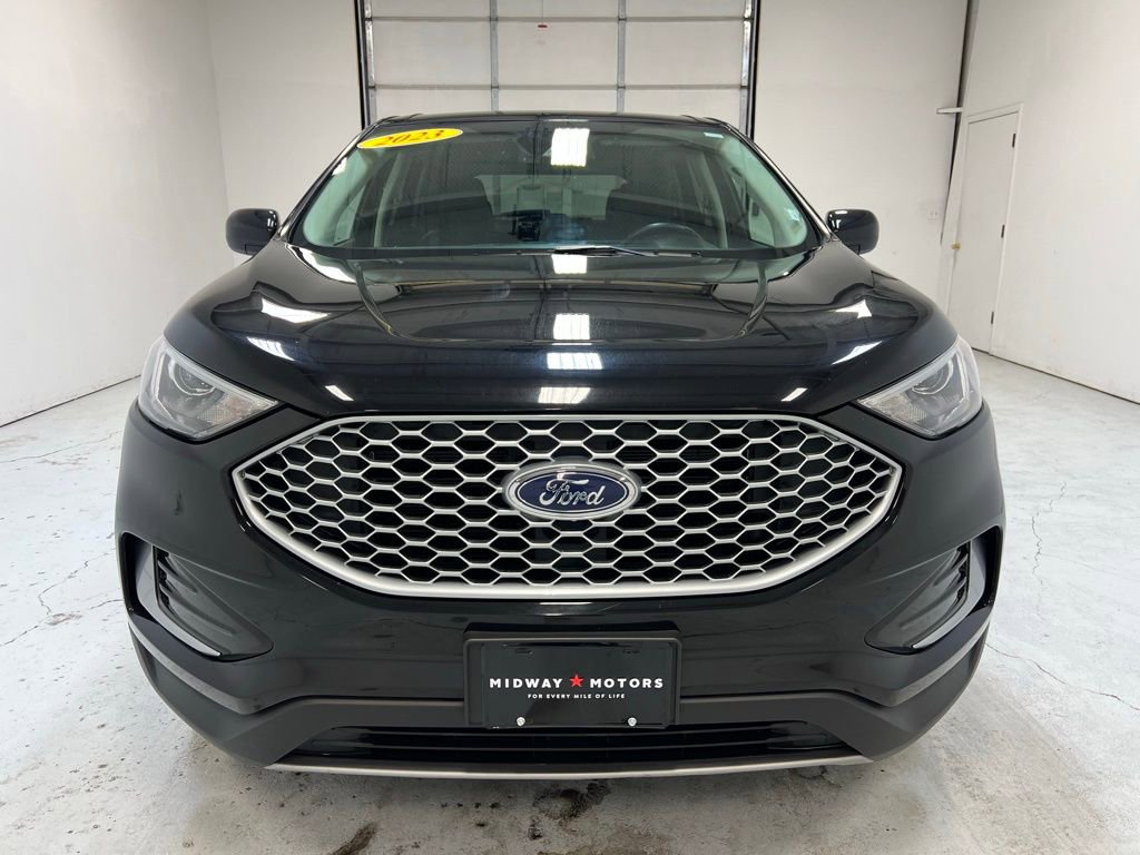 Used 2023 Ford Edge SEL image 13