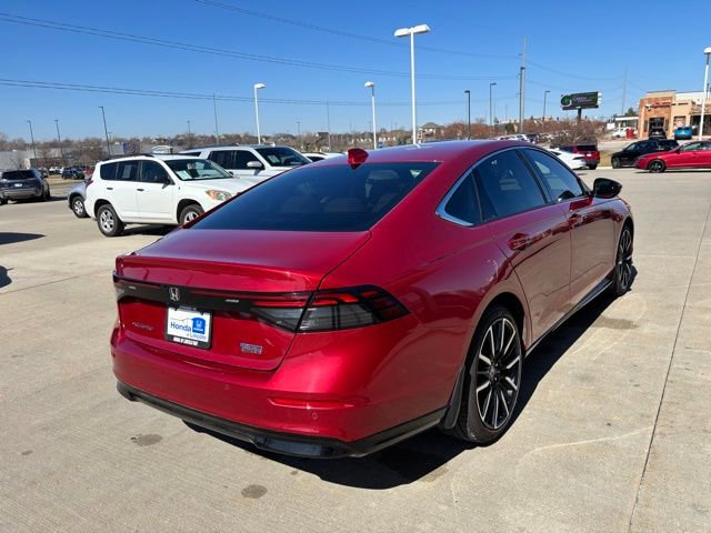 Used 2025 Honda Accord Touring image 5