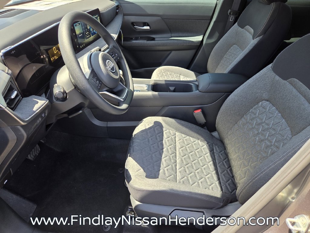 New 2026 Nissan Kicks SV w/ SV Premium Package FWD image 11