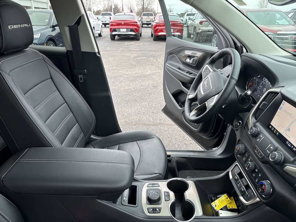 Certified 2024 GMC Terrain Denali w/ Black Diamond Edition image 13