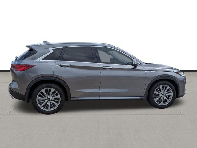 Used 2023 INFINITI QX50 Luxe w/ Cargo Package image 4