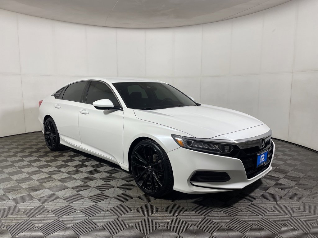 Used 2019 Honda Accord LX image 2