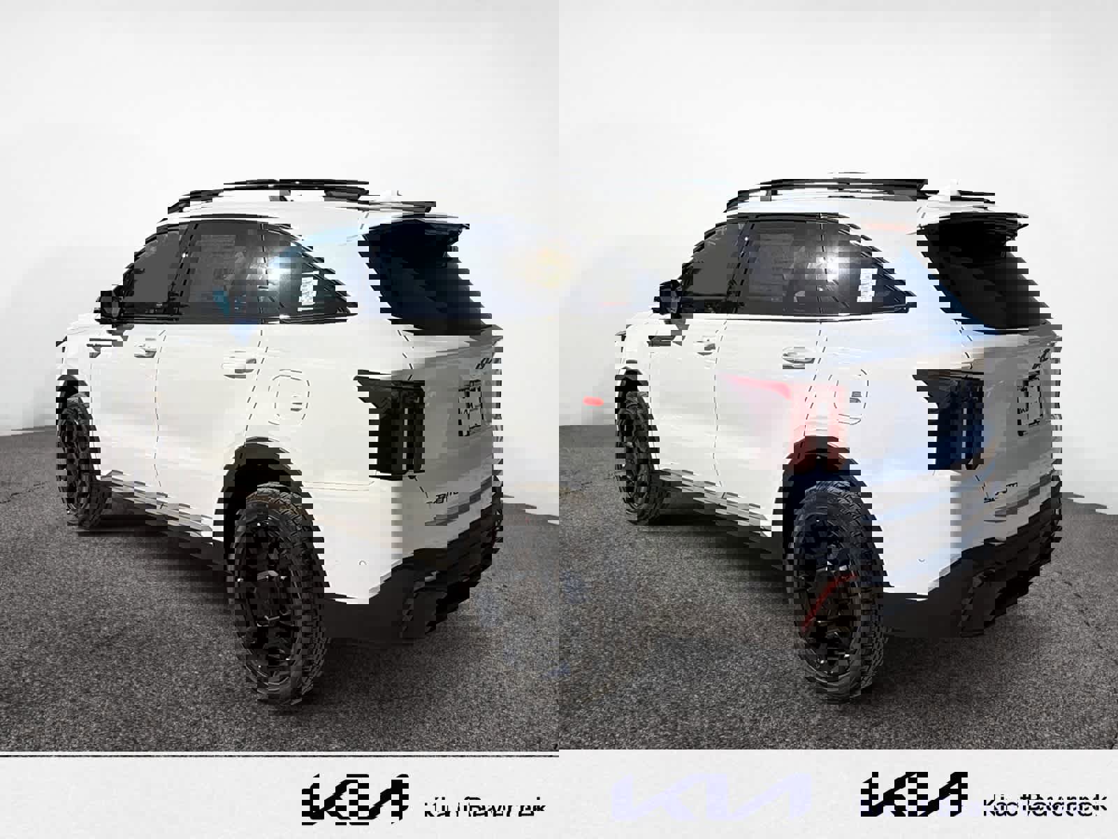 New 2026 Kia Sorento SX image 3