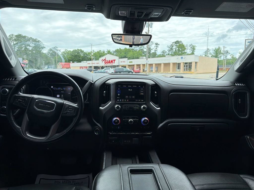Used 2021 GMC Sierra 2500 Denali w/ Denali Ultimate Package AWD/4WD image 11