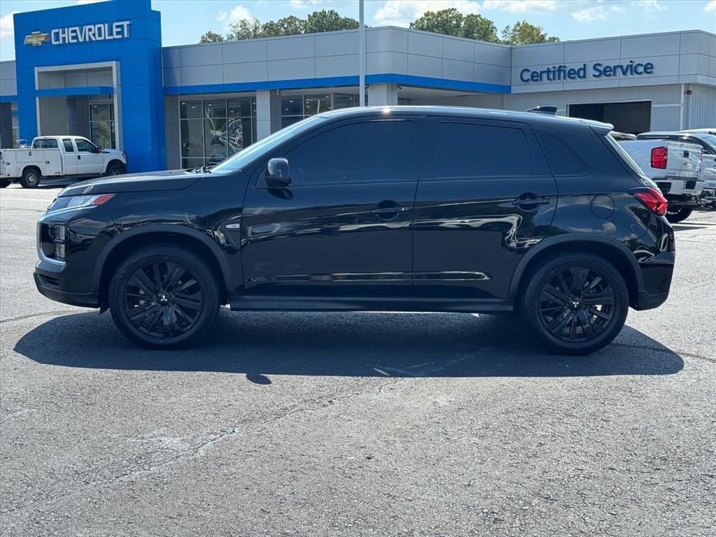 Used 2023 Mitsubishi Outlander Sport LE AWD/4WD image 6