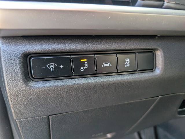 Used 2020 Kia Telluride LX image 17