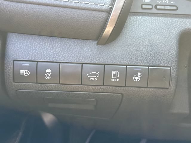 Certified 2023 Toyota Camry SE w/ Cold Weather Package AWD/4WD image 31