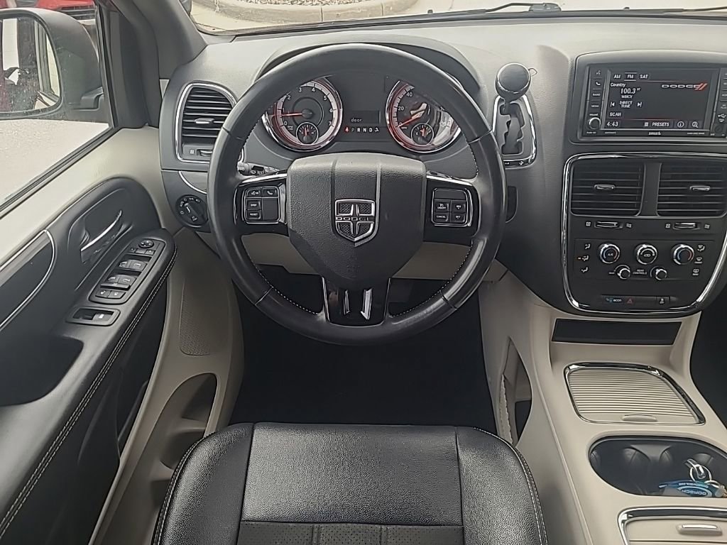 Used 2019 Dodge Grand Caravan SXT FWD image 15