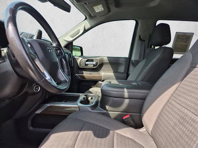 Used 2022 Chevrolet Silverado 1500 LT Trail Boss w/ Bed Protection Package AWD/4WD image 16