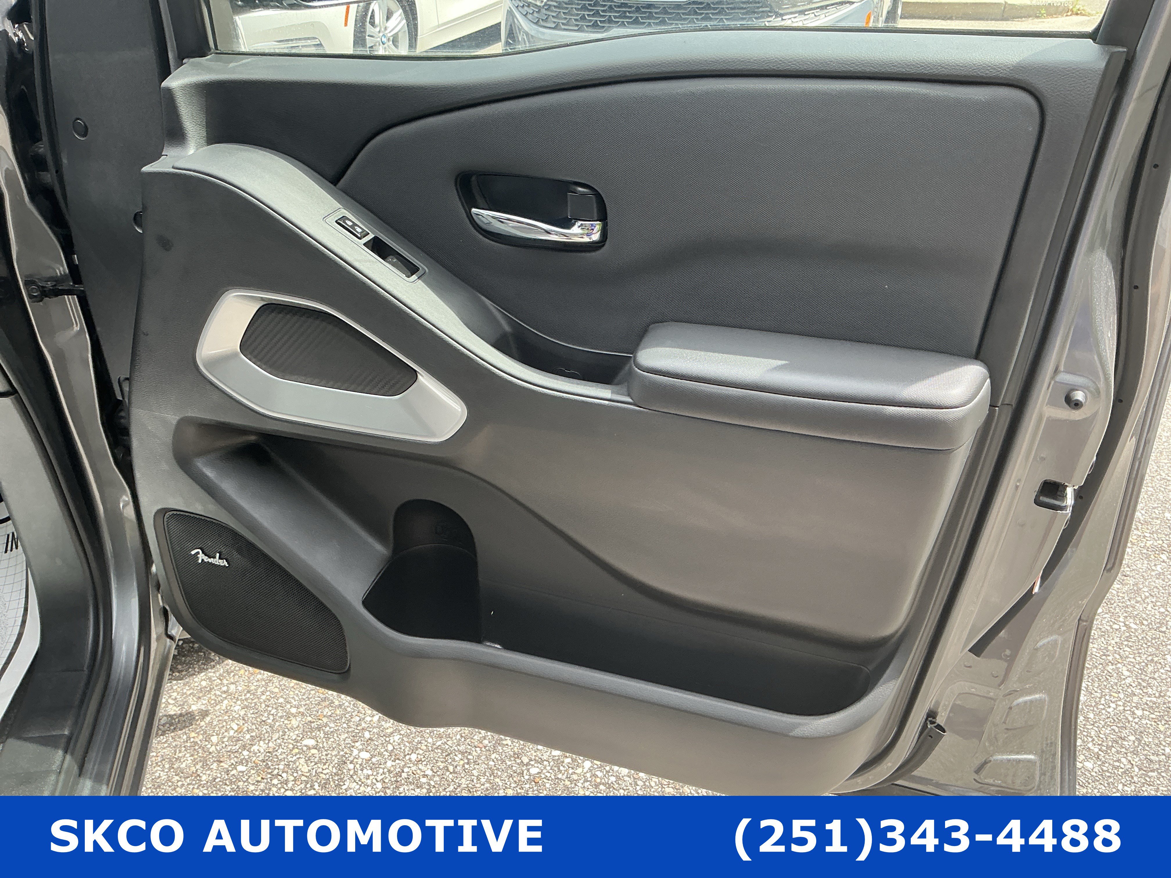 Used 2024 Nissan Frontier SV w/ SV Convenience Package RWD image 12