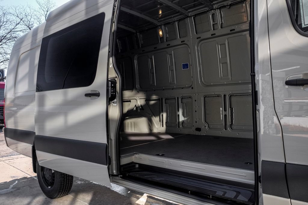 New 2026 Mercedes-Benz Sprinter 2500 image 10