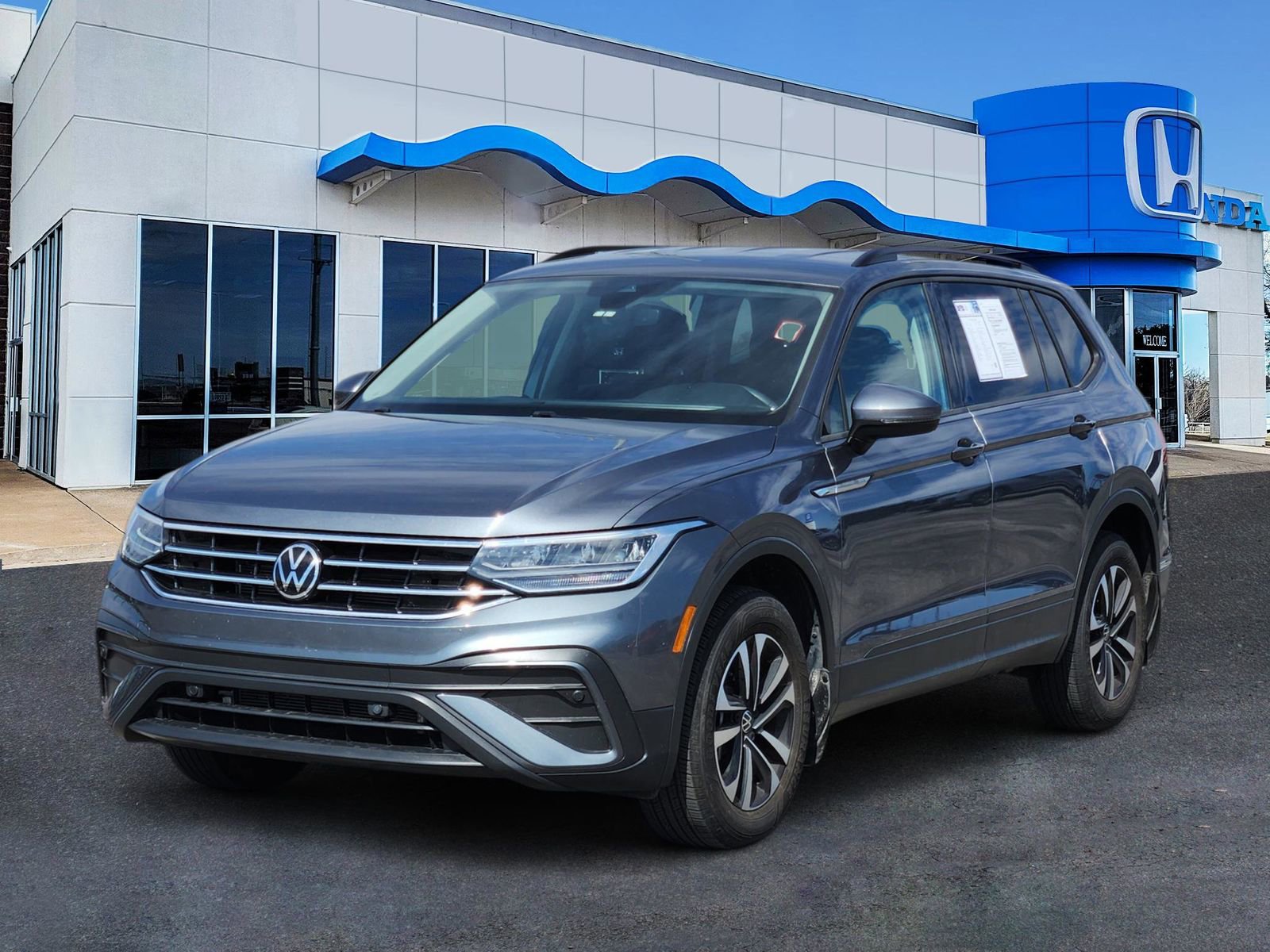 Used 2023 Volkswagen Tiguan S w/ Driver Assistance Package video 2