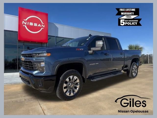 Used 2025 Chevrolet Silverado 2500 Custom w/ Custom Value Package