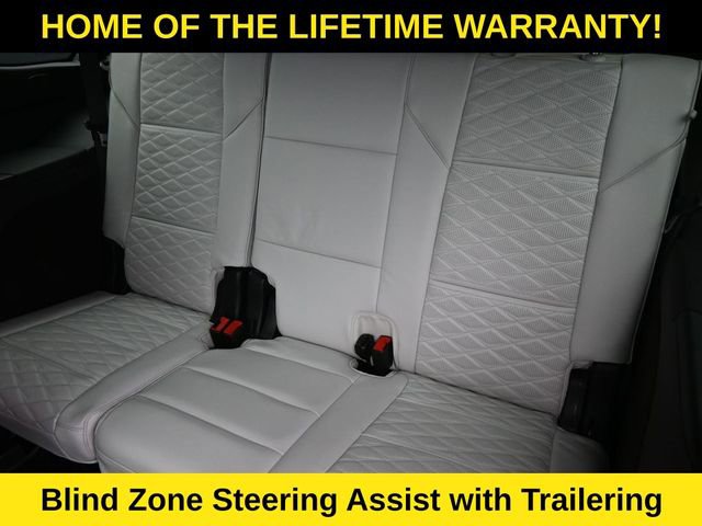 Used 2025 Cadillac Escalade Sport Platinum w/ LPO, Floor Liner Package image 45