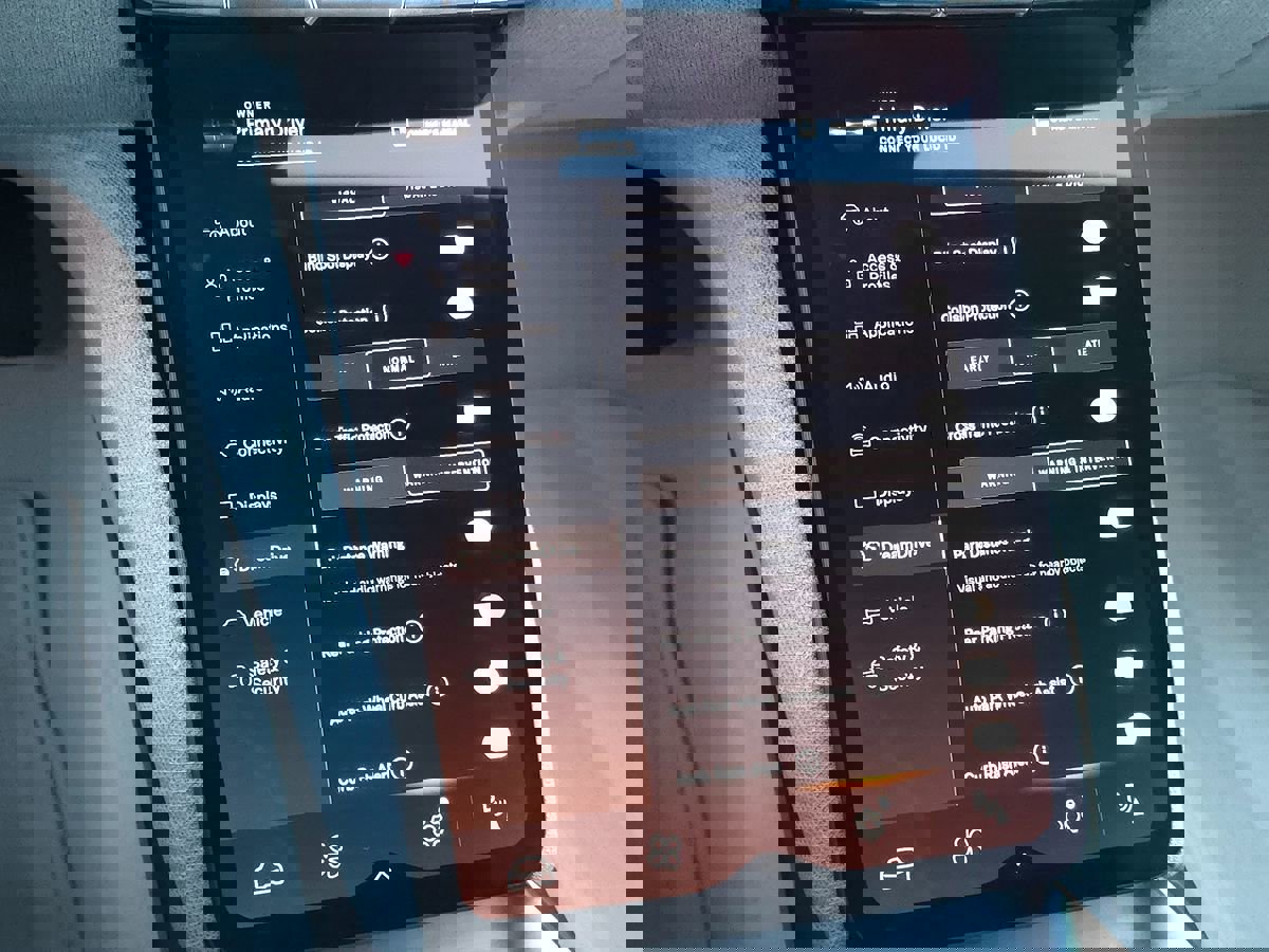 Used 2025 Lucid Air Pure image 51