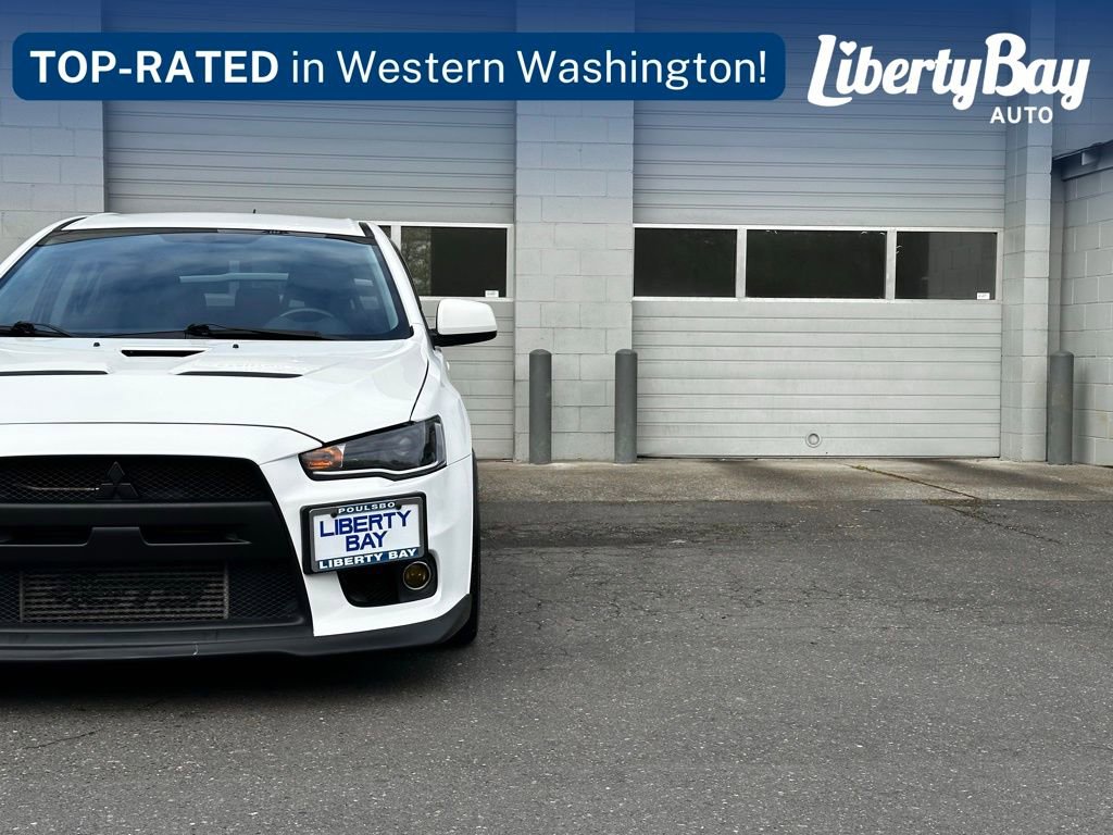 Used 2013 Mitsubishi Lancer Evolution GSR image 2