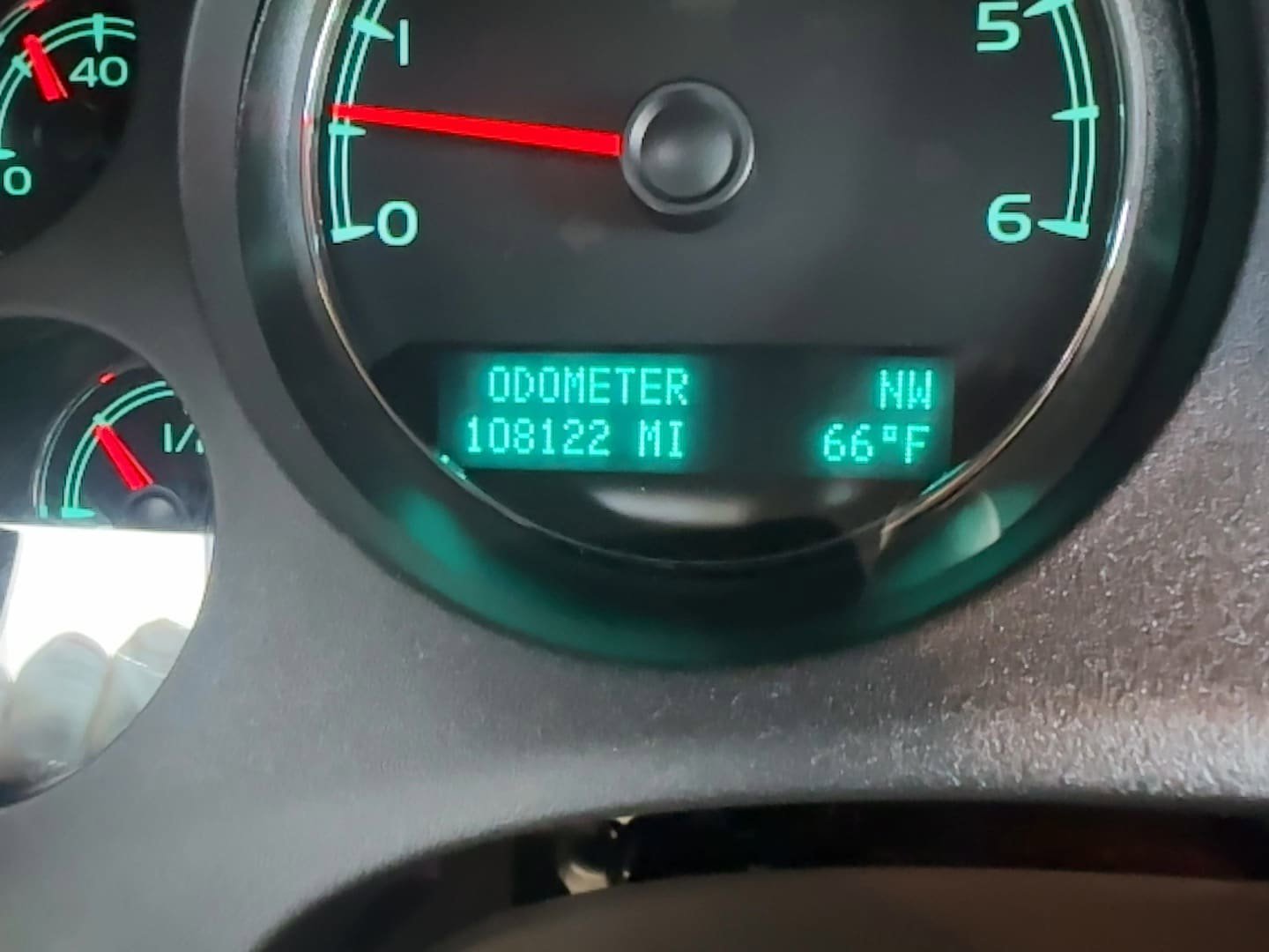 Used 2011 Chevrolet Tahoe LTZ AWD/4WD image 10