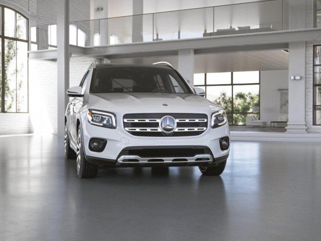 Used 2022 Mercedes-Benz GLB 250 4MATIC image 9