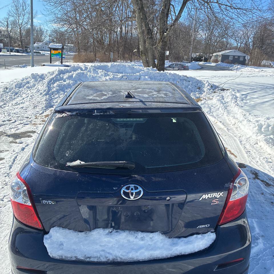 Used 2010 Toyota Matrix S image 14