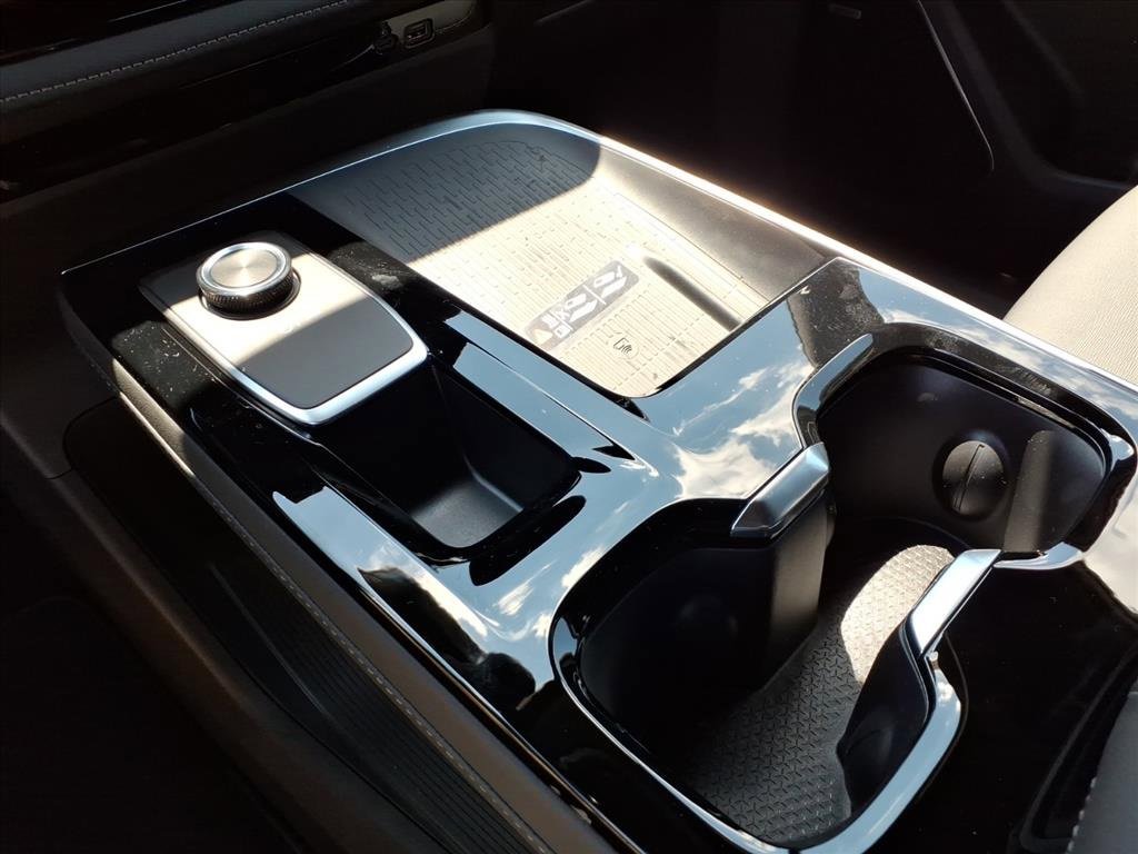 New 2026 Buick Enclave Preferred w/ Power Package image 15