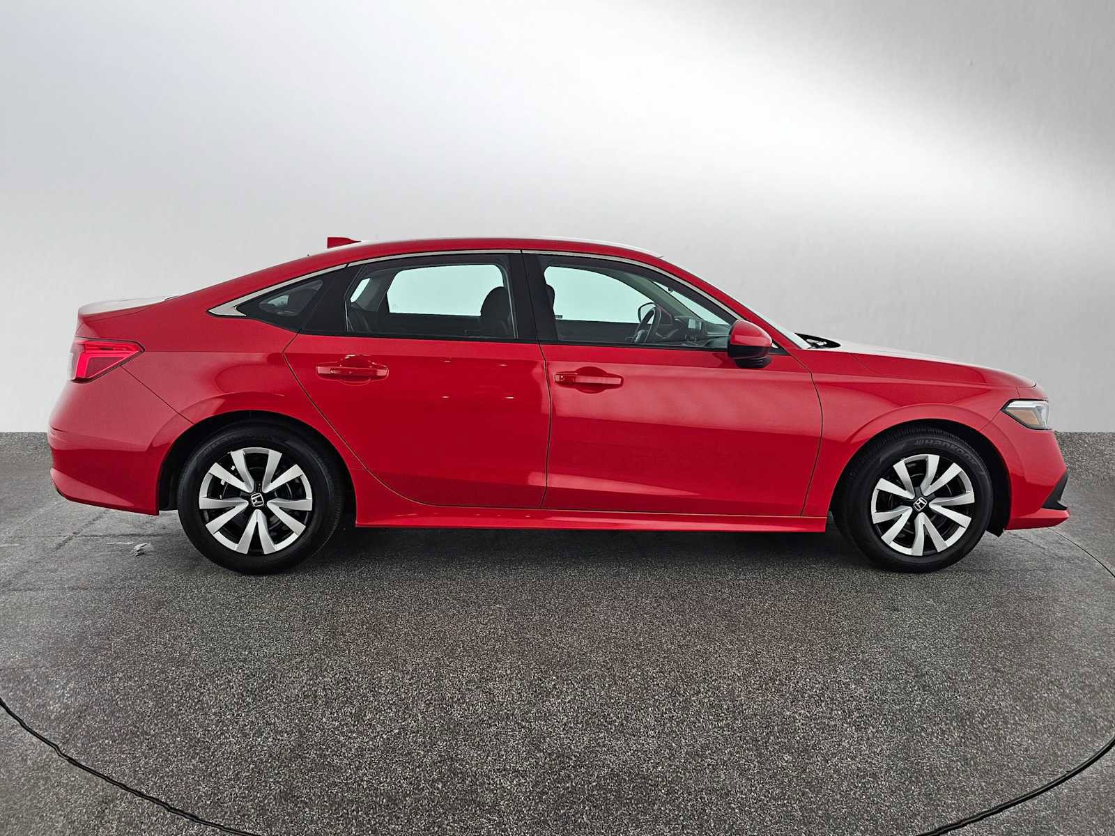 Used 2023 Honda Civic LX image 2