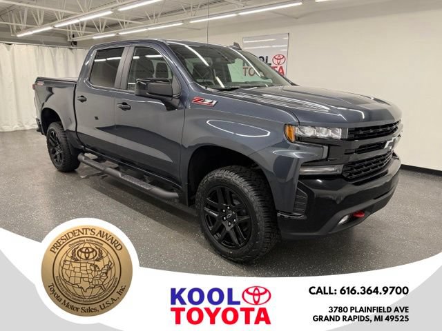 Used 2022 Chevrolet Silverado 1500 LT Trail Boss w/ Bed Protection Package AWD/4WD image 1