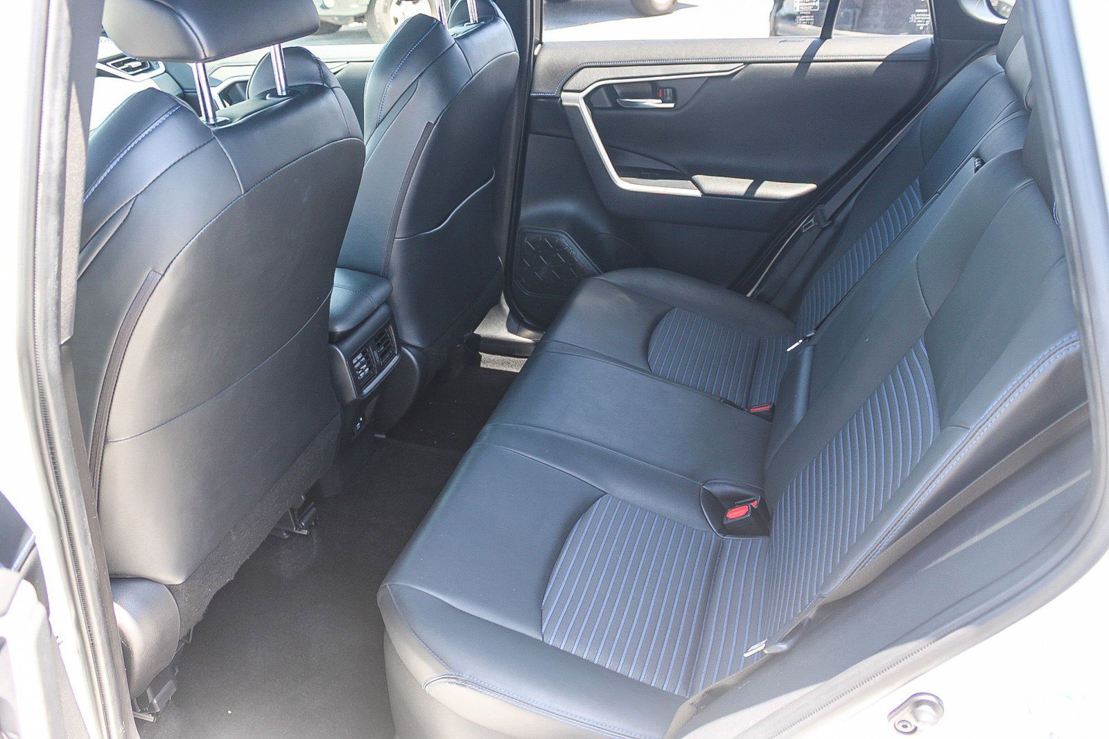 Certified 2021 Toyota RAV4 XSE AWD/4WD image 19