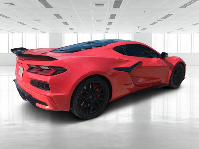 Used 2025 Chevrolet Corvette Z06 image 4