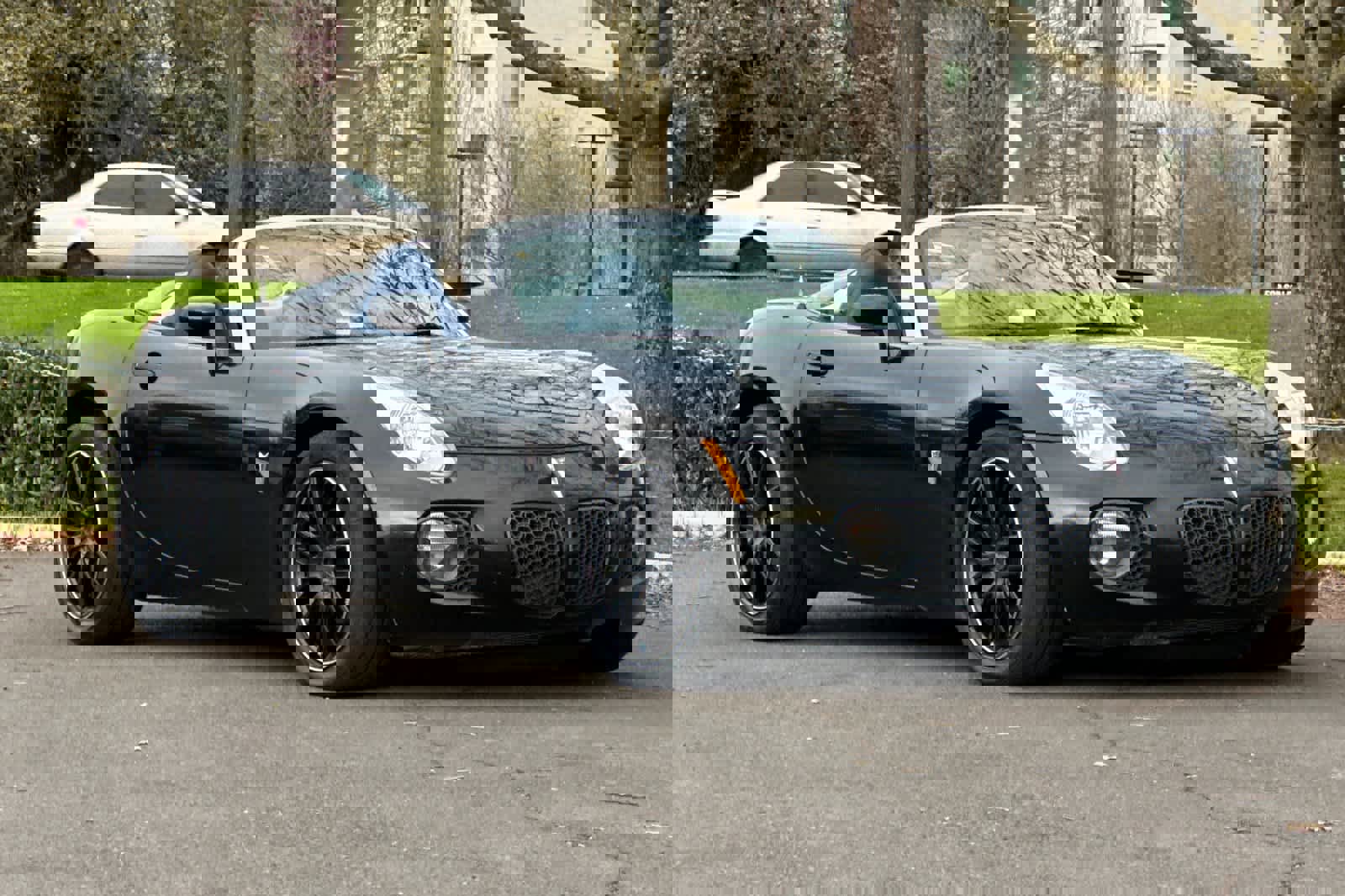 Used 2007 Pontiac Solstice GXP w/ Premium Package image 9